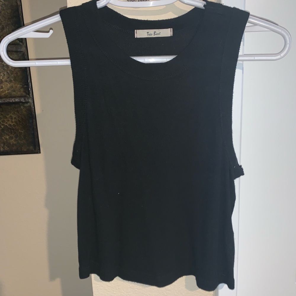 Black crop top